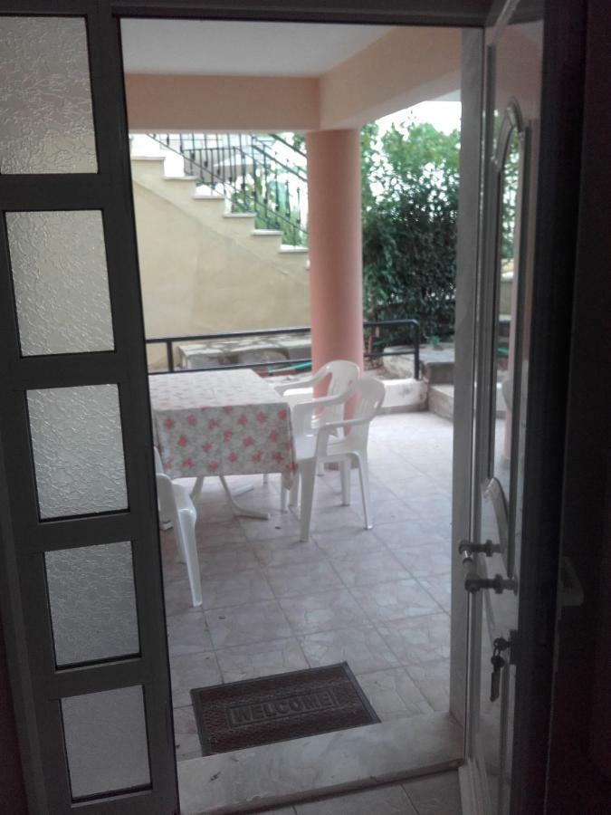 Appartamento Solmar House Flogita Esterno foto
