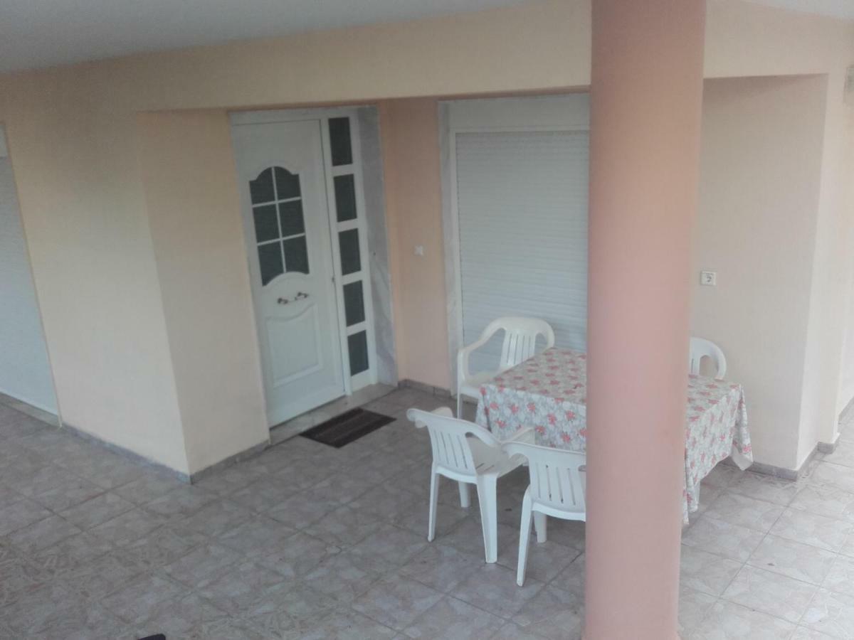 Appartamento Solmar House Flogita Esterno foto